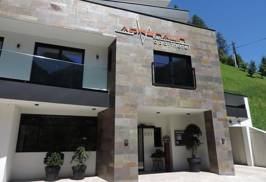 Aparthotel Adrenalin-1